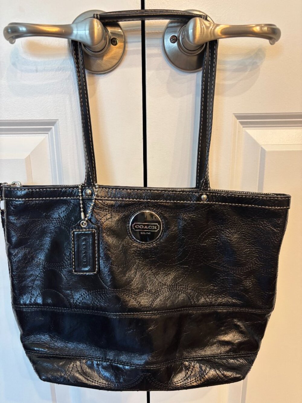 COACH - Black Signature Tote Bag